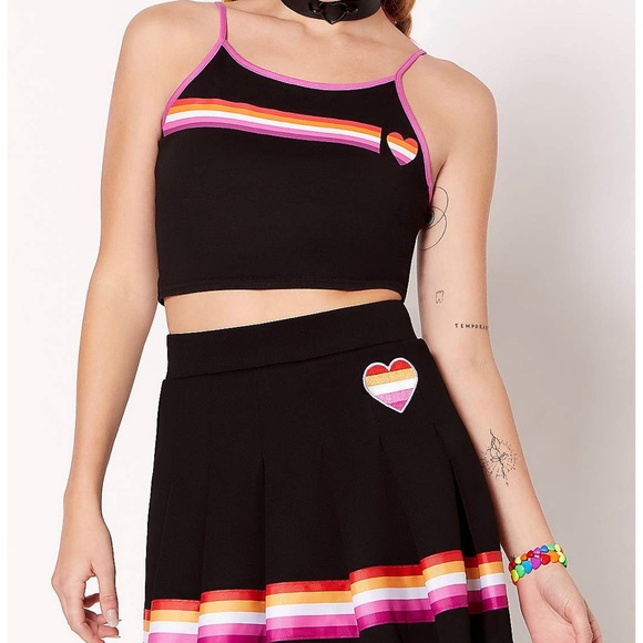 Lesbian flag tank top- brand new - Picture 2 of 2